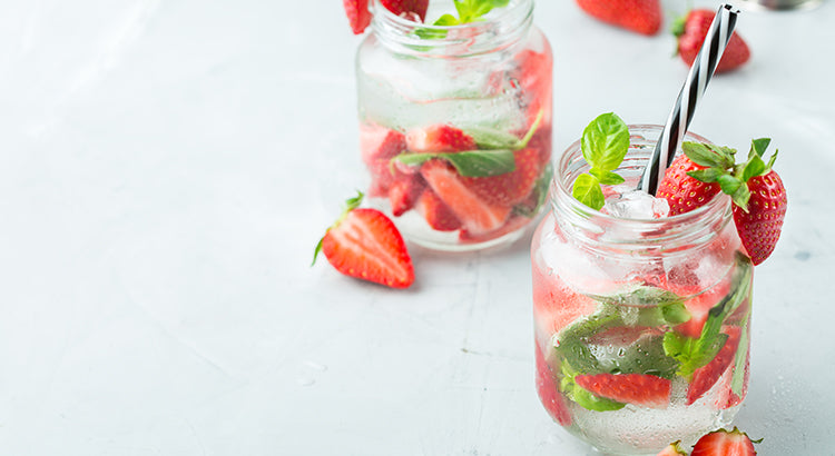 Strawberry Basil Vodka SpritzerVodka – peninsula717
